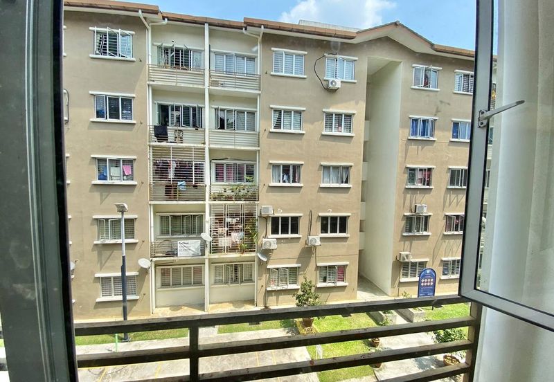 Pangsapuri Seri Pegaga, Desa Alam