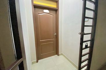 Villa Park Condominium