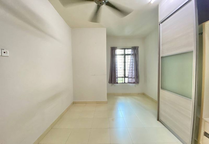 Villa Park Condominium