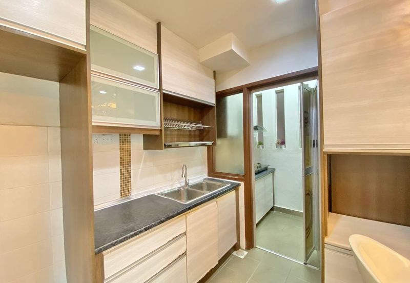 Villa Park Condominium