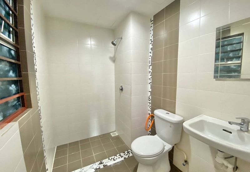 Villa Park Condominium