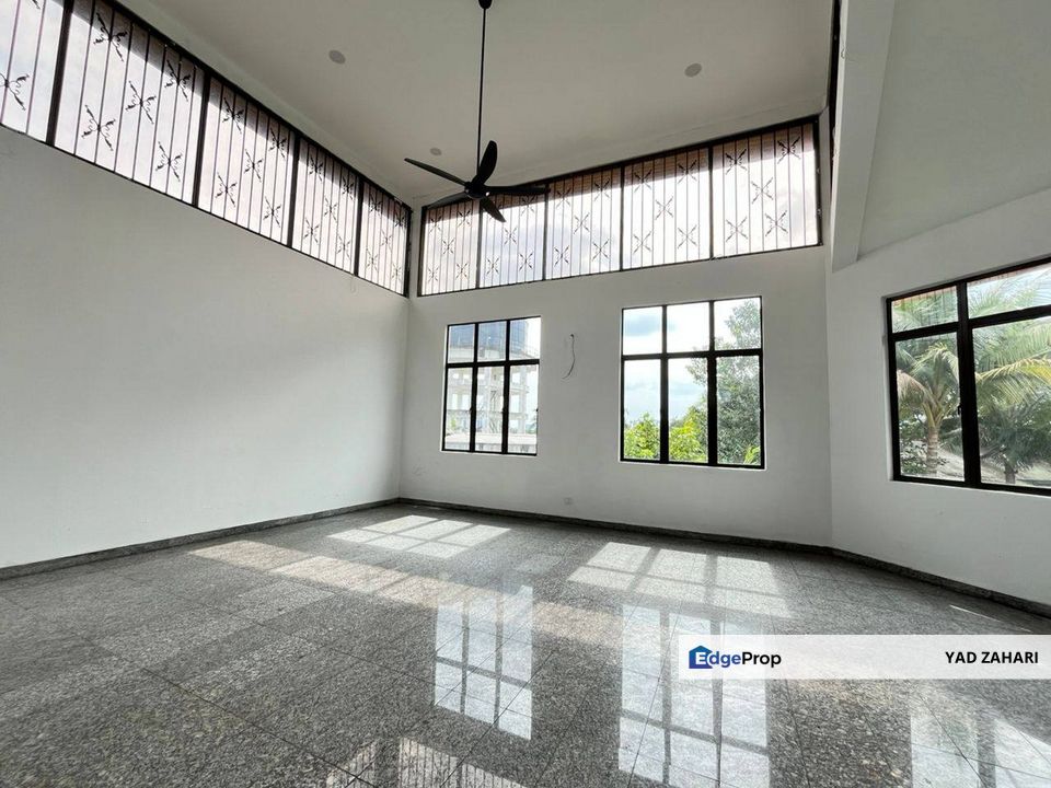 Freehold & Open Facing 1.5 Storey Bungalow @ Bandar Rinching, Semenyih, Selangor, Semenyih