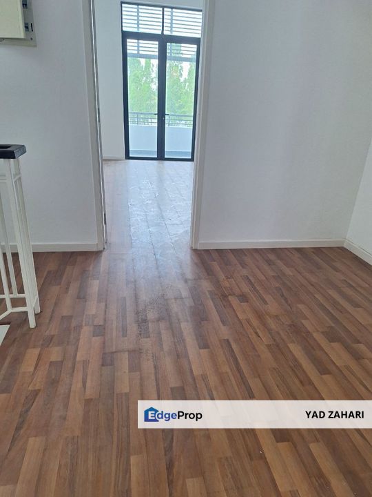 New House with 5 Rooms @ Cradleton, Eco Majestic Semenyih, Selangor, Semenyih