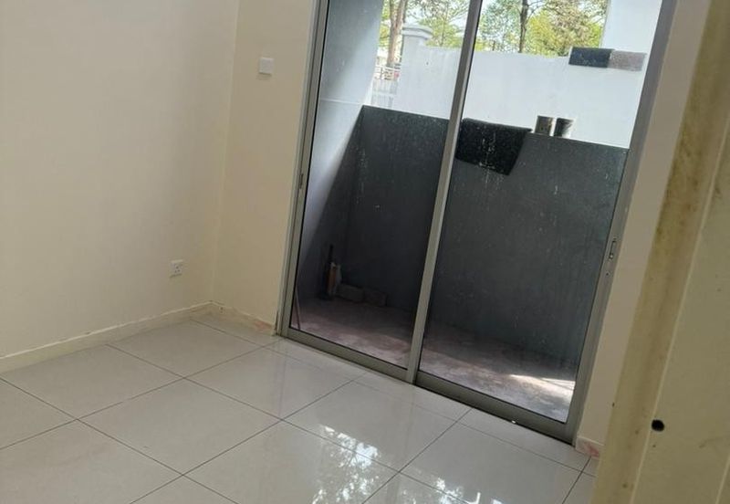 Fairfield Residences, Tropicana Heights