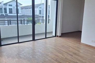 Tenderfields @ Eco Majestic