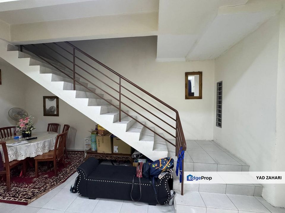 Malay Reserve & Freehold 2-Storey Terrace @ Seksyen 32, Shah Alam, Selangor, Shah Alam