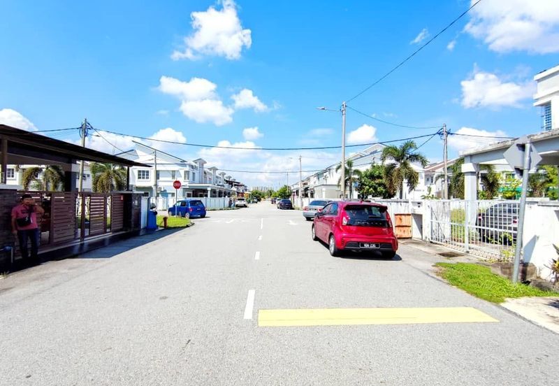 Jalan SP 3 @ Bandar Saujana Putra