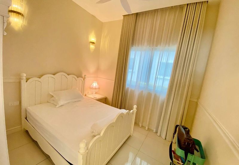 Ebonylane @ Eco Forest