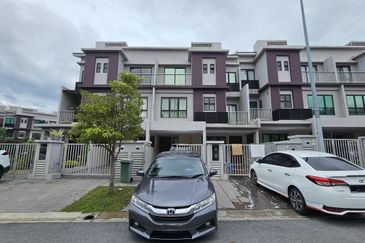 The Strata @ Bandar Puteri Bangi