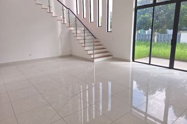 Tenderfields @ Eco Majestic