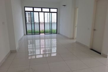 Tenderfields @ Eco Majestic