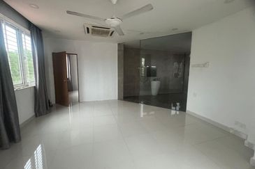 Jalan Serambi U8/21B 