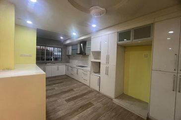 Jalan Serambi U8/21B 