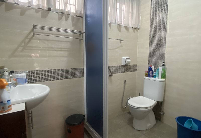 Seksyen 2, Shah Alam