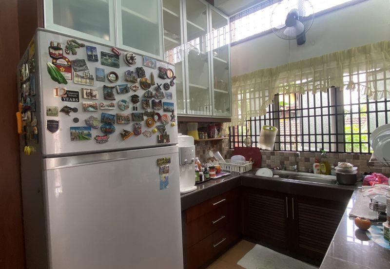 Seksyen 2, Shah Alam