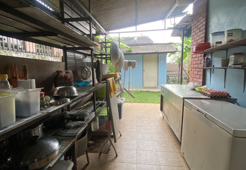 Seksyen 2, Shah Alam