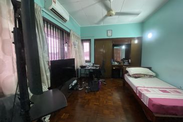 Seksyen 2, Shah Alam