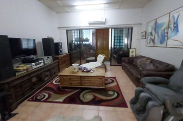 Kampung Sungai Penchala