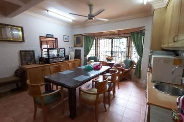 Kampung Sungai Penchala