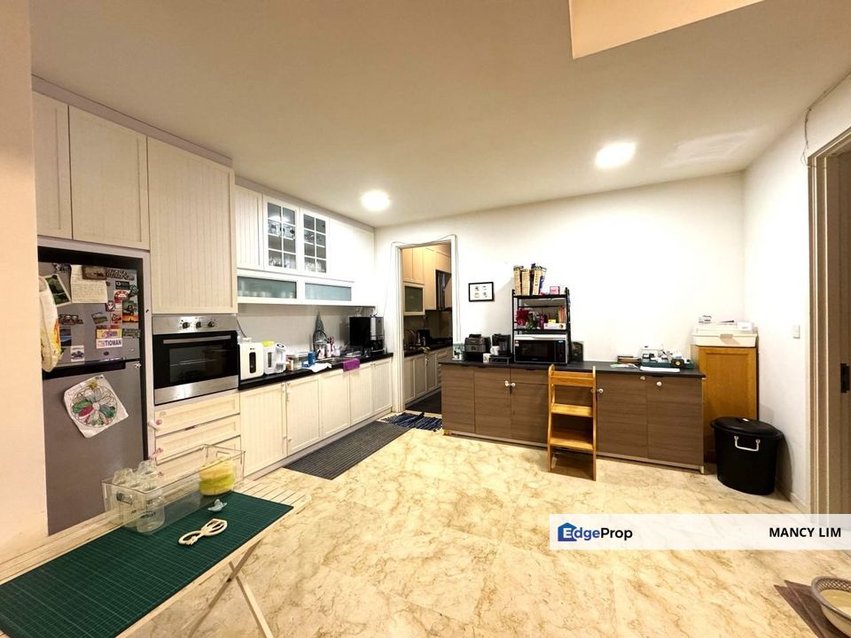 ☘️Double Storey Semi Detached with Fully Renovated☘️Inspiration Park, Johor, East Ledang