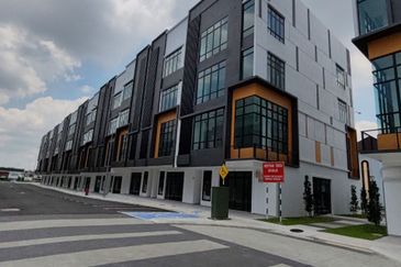 Pelangi Avenue Taman Pelangi