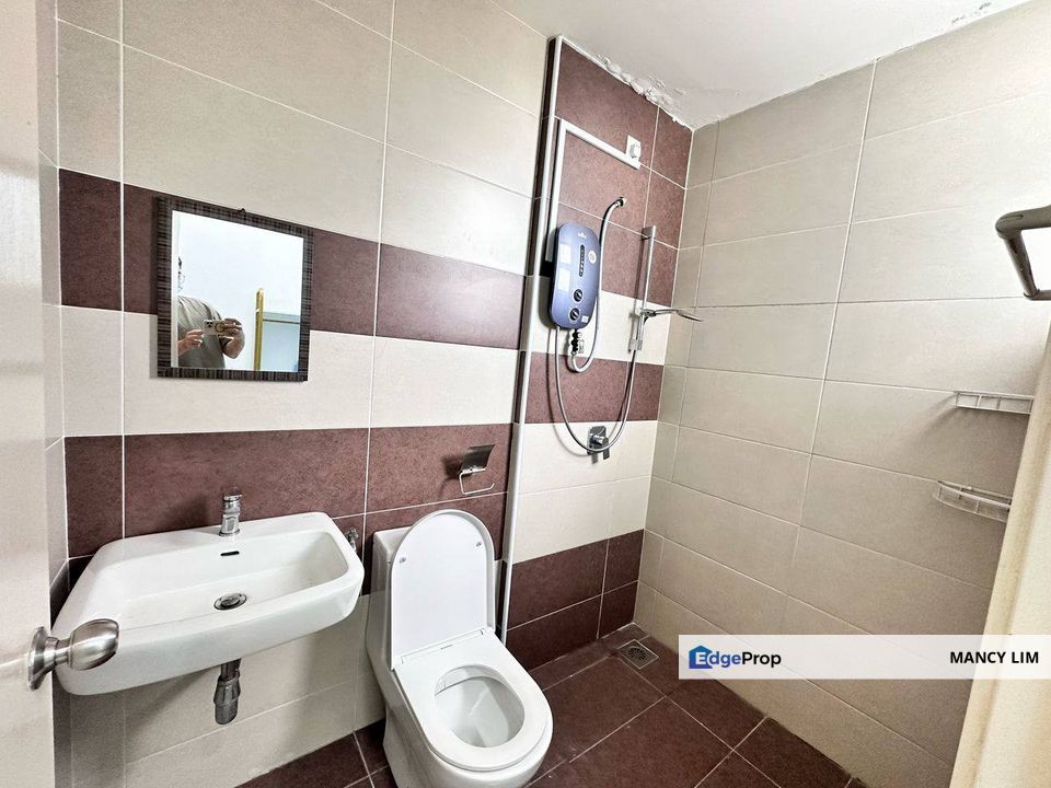 Winter Sonata Triple Storey Cluster House, Johor, 