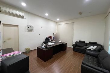 Kempas Utama Industrial Park