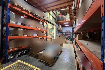 Kempas Utama Industrial Park