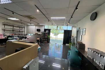 Kempas Utama Industrial Park