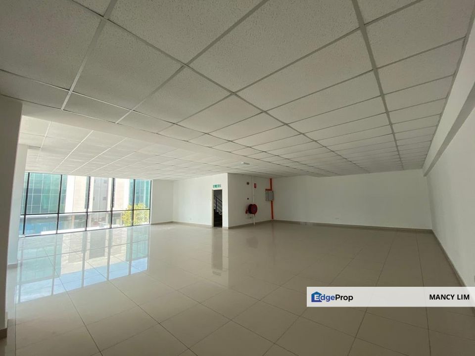 IBP Nusajaya SILC Two And Half Storey with Cargo Lift Semi Detached Factory, Johor, Nusajaya