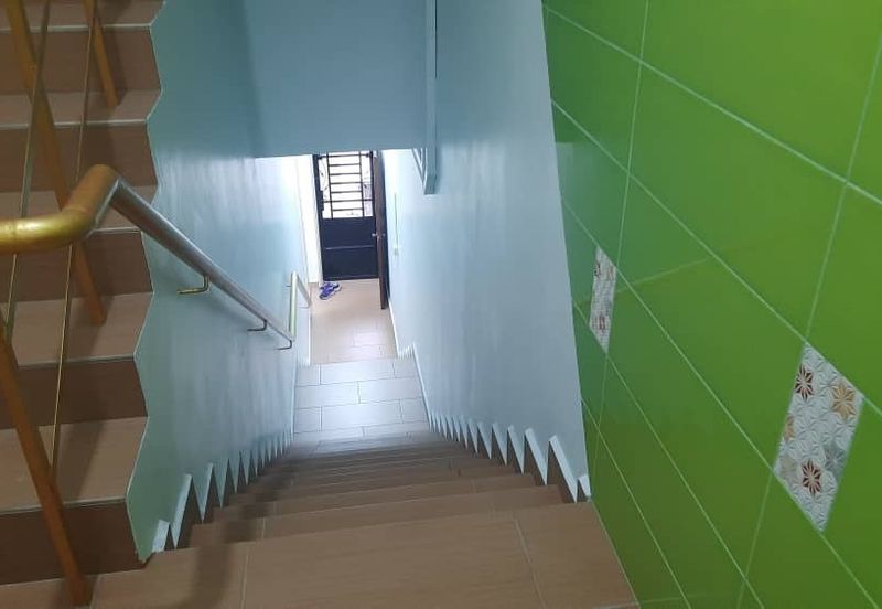 Taman Mount Austin Commercial