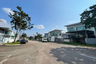 Kempas Utama Industrial Park