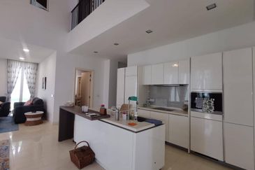 Emerald Bay @ Puteri harbour