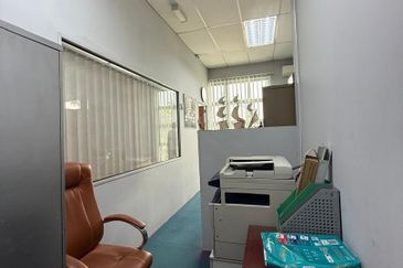 Kempas Utama Industrial Park