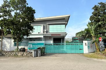 Kempas Utama Industrial Park
