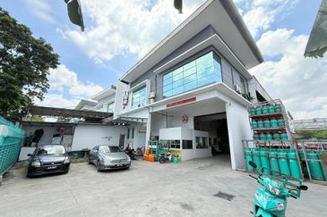 Kempas Utama Industrial Park