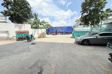 Kempas Utama Industrial Park