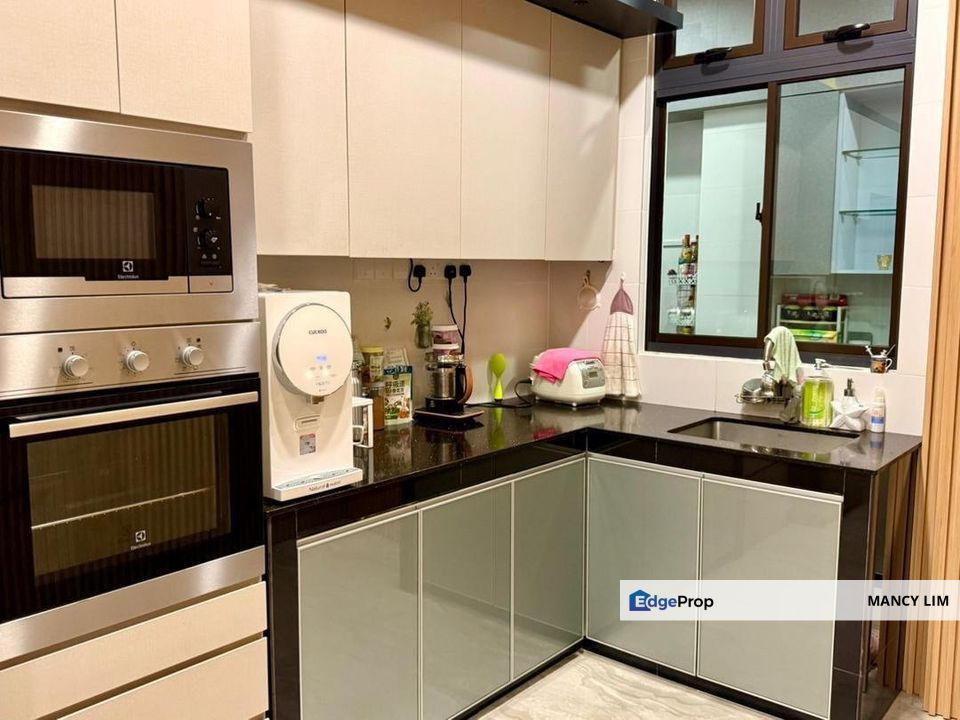 Eco Botanic Feather Stone Double Storey Cluster House with Renovation , Johor, Nusajaya