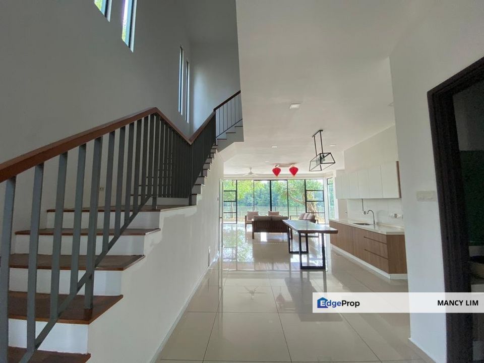 Senibong Cove Double Storey Semi Detached Facing River, Johor, Masai