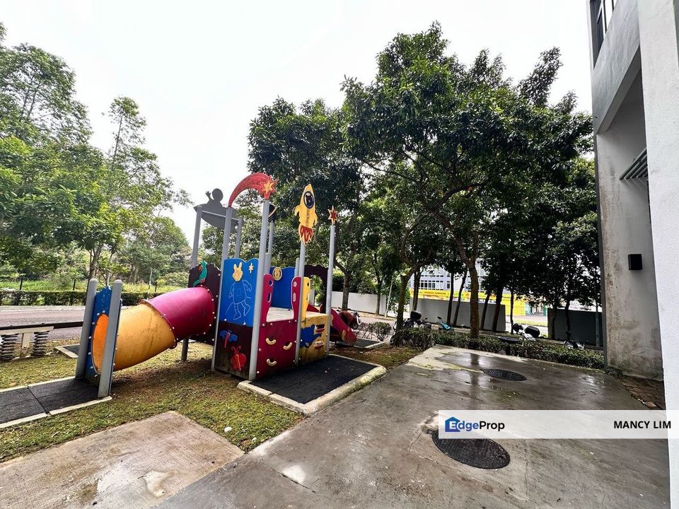 Sky Executives Commercial Retails Shop For Sale or Rent, Johor, 