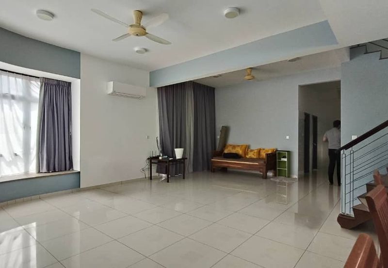 Garden Villa @ Bukit Indah 2