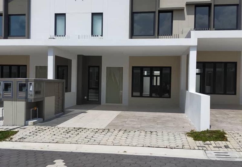 Sunway Citrine Lakehomes