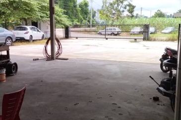 Taman Perindustrian Pekan Nenas