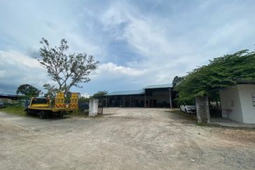 Taman Perindustrian Pekan Nenas