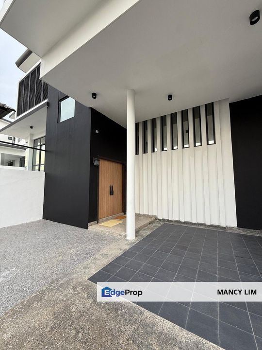 The Hills Horizon Hill Bungalow at Jalan Anjung Super Big House for rent & sale , Johor, Nusajaya