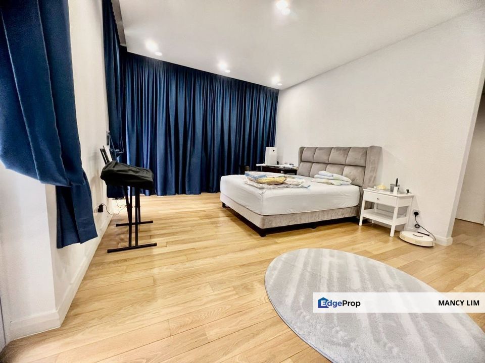 ☘️Emerald Bay 3Storey Semi D☘️, Johor, Johor Bahru