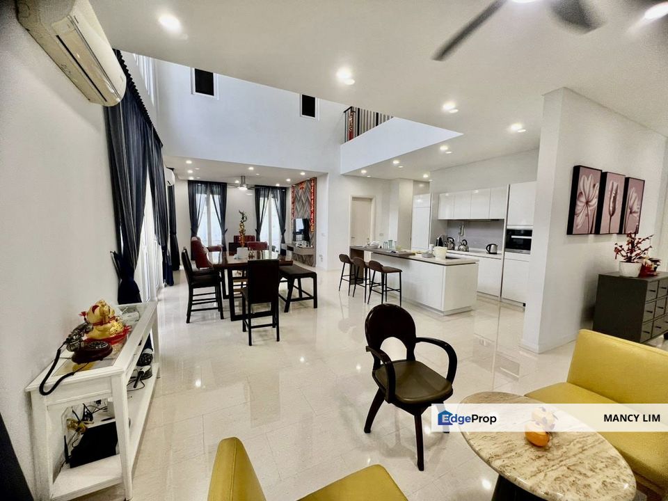 ☘️Emerald Bay 3Storey Semi D☘️, Johor, Johor Bahru