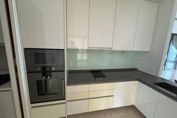 The Astaka @ 1 Bukit Senyum