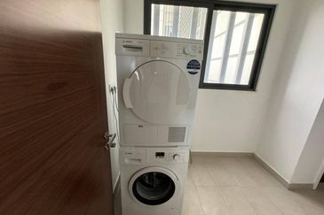 The Astaka @ 1 Bukit Senyum