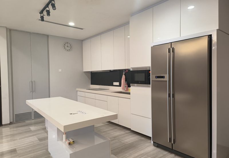 Pinetree, Puteri Harbour